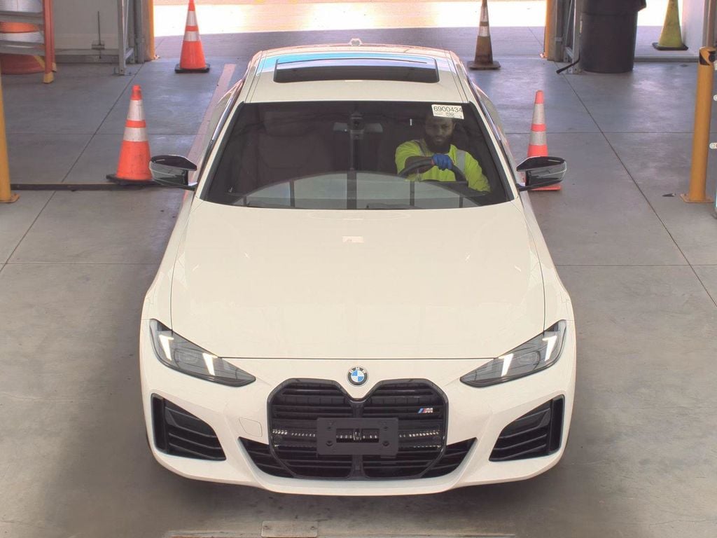 bmw 4 series 2025 WBA63FB07SFV08562 image bmw 4 series 2025 WBA63FB07SFV08562 image